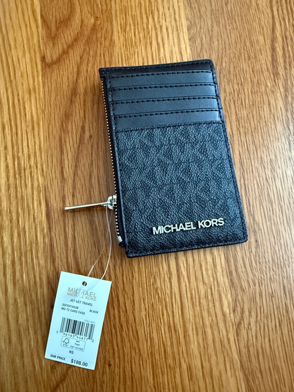 Michael Kors Black Textured Leather Zip Card Holder